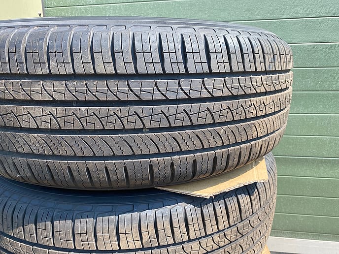 Pirelli 255/60R20 Scorpion c/w 5 Spoke - Gallery image 12