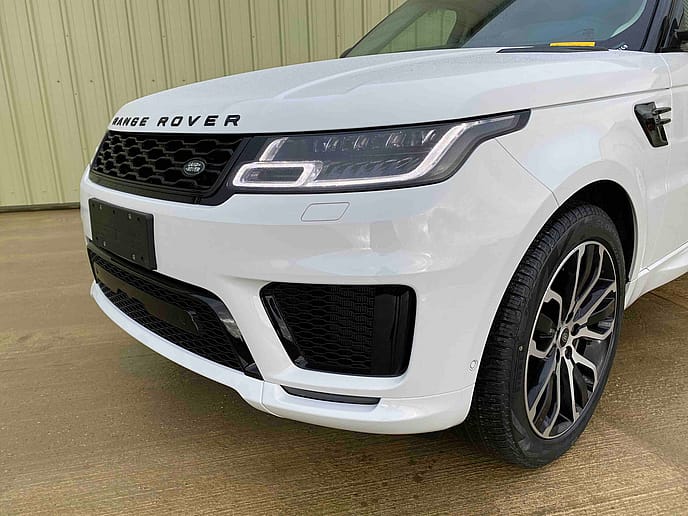 Range Rover: Sport HSE Dynamic Black LHD - Gallery image 28