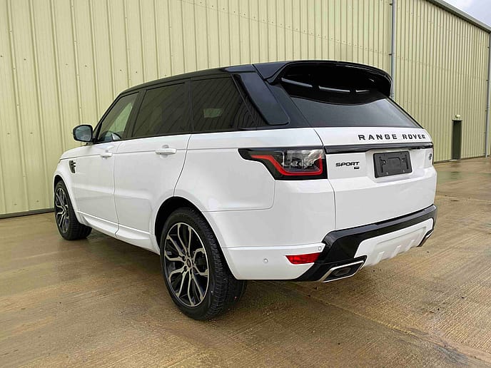 Range Rover: Sport HSE Dynamic Black LHD - Gallery image 6