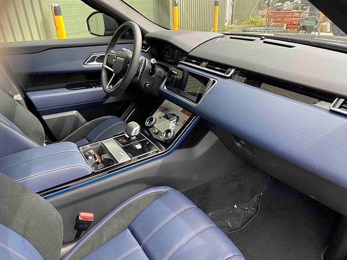 Range Rover: Velar P400 R Dynamic S LHD - Gallery image 18