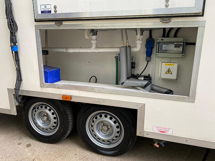SMH MLU 154 Contractor Mobile Larder Unit Twin Axle Trailer - Gallery image 24