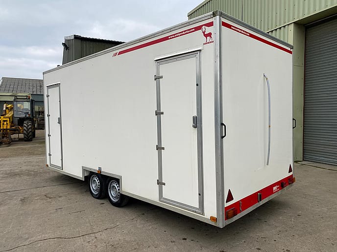 SMH MLU 154 Contractor Mobile Larder Unit Twin Axle Trailer - Gallery image 3