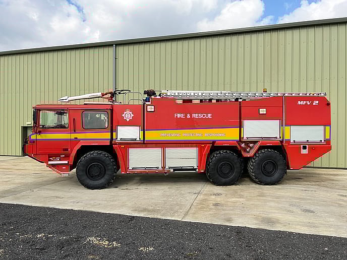Unipower 6 x 6 MFV2 Airport: Fire Fighting Appliance - Gallery image 5