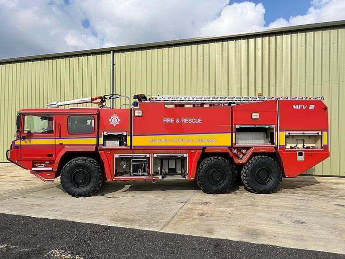 Unipower 6 x 6 MFV2 Airport: Fire Fighting Appliance - Gallery image 6