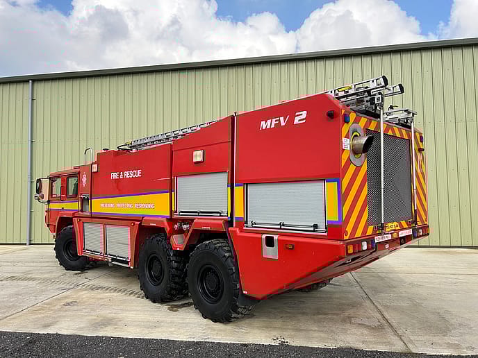 Unipower 6 x 6 MFV2 Airport: Fire Fighting Appliance - Gallery image 9