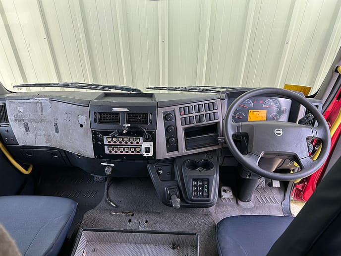 Volvo FLL15 280: CAFS Fire Appliance - Gallery image 18