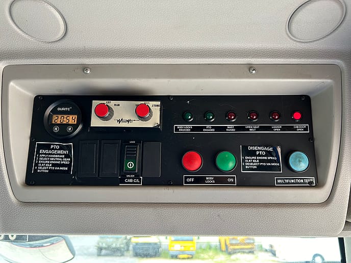 Volvo FLL15 280: Fire Appliance - Gallery image 23