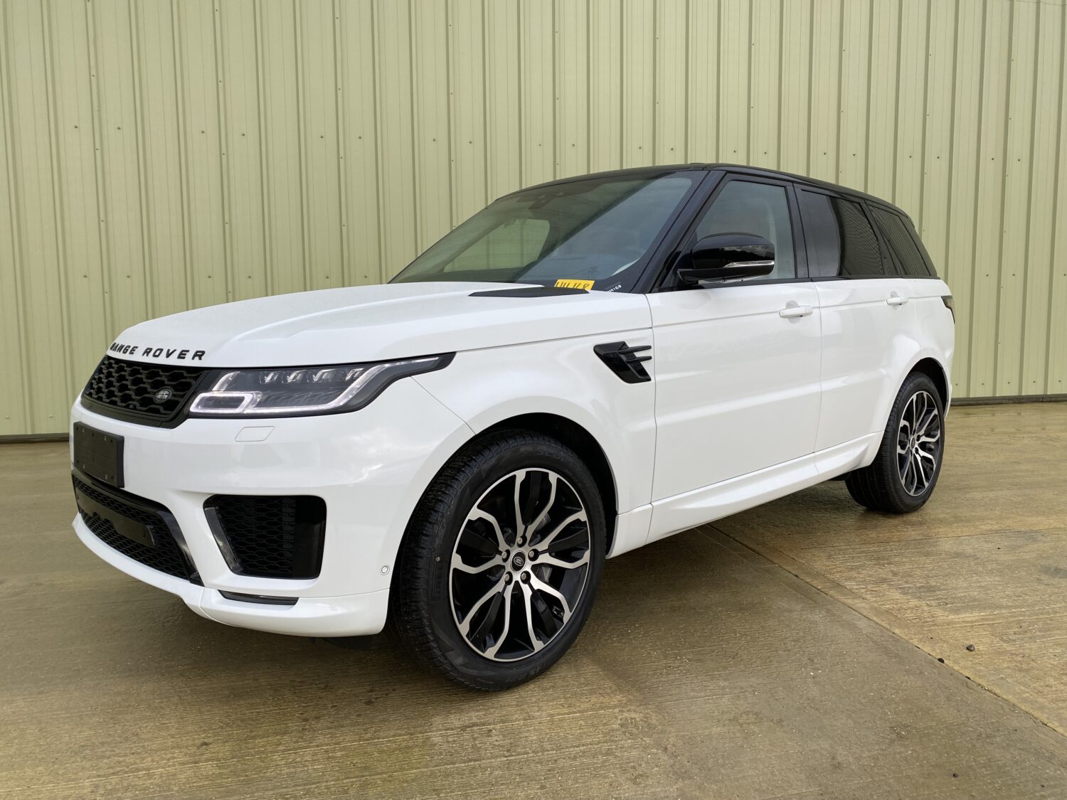 Link to category export-range-rovers