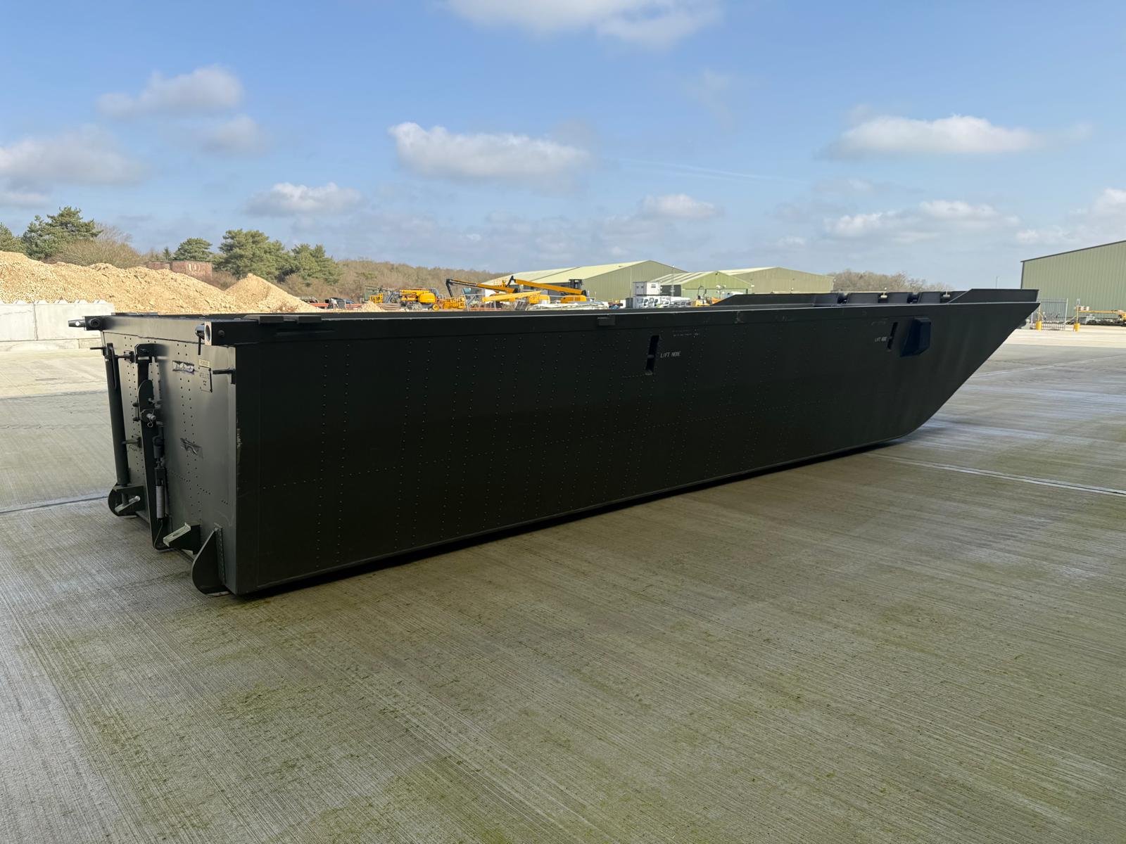 Work Boat - Pontoon (APFB) Air Portable Ferry Bridge: - Gallery image 26