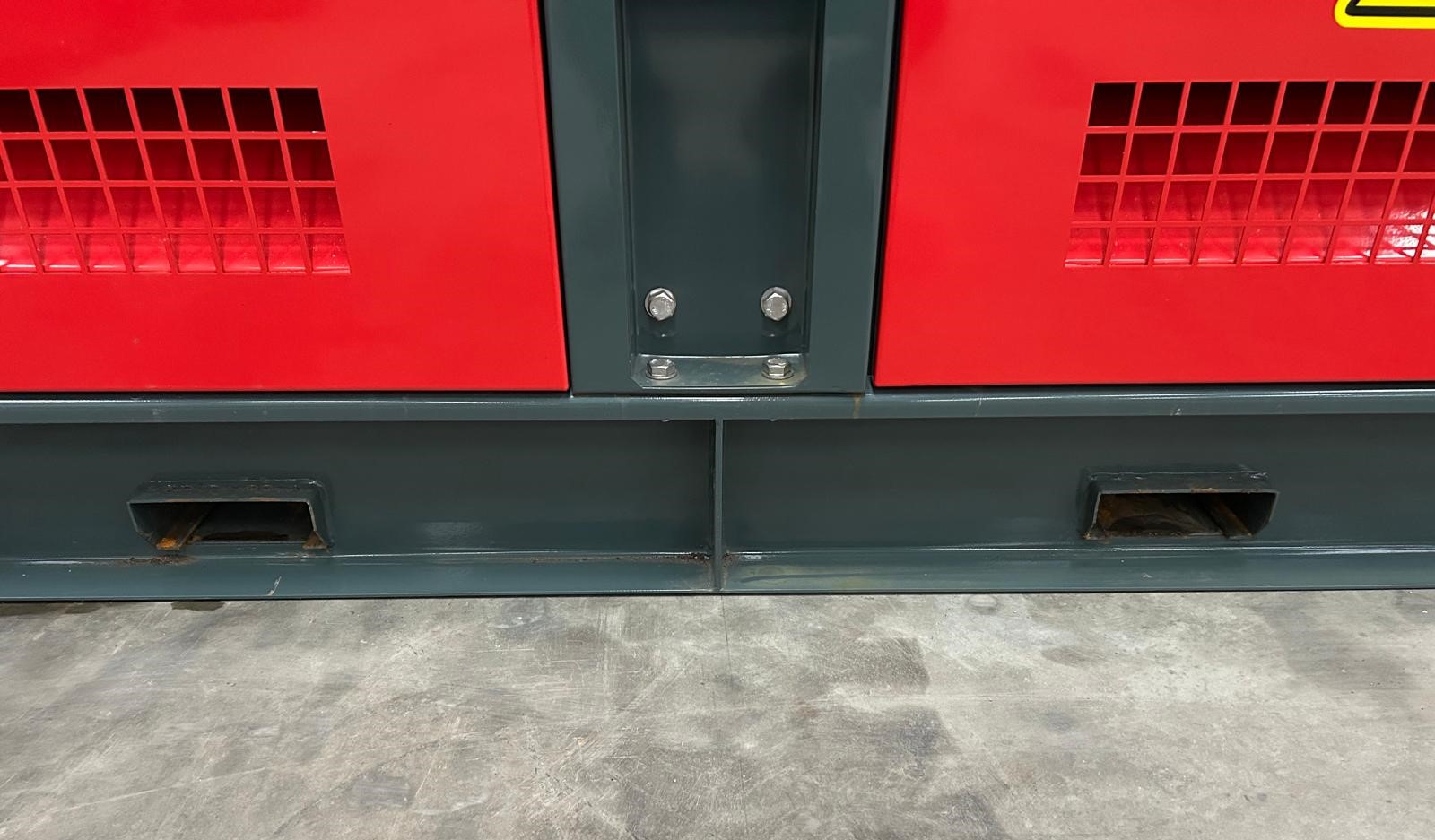 Ashita AG3-150 150kva 3 Phase Diesel Generator - Gallery image 21