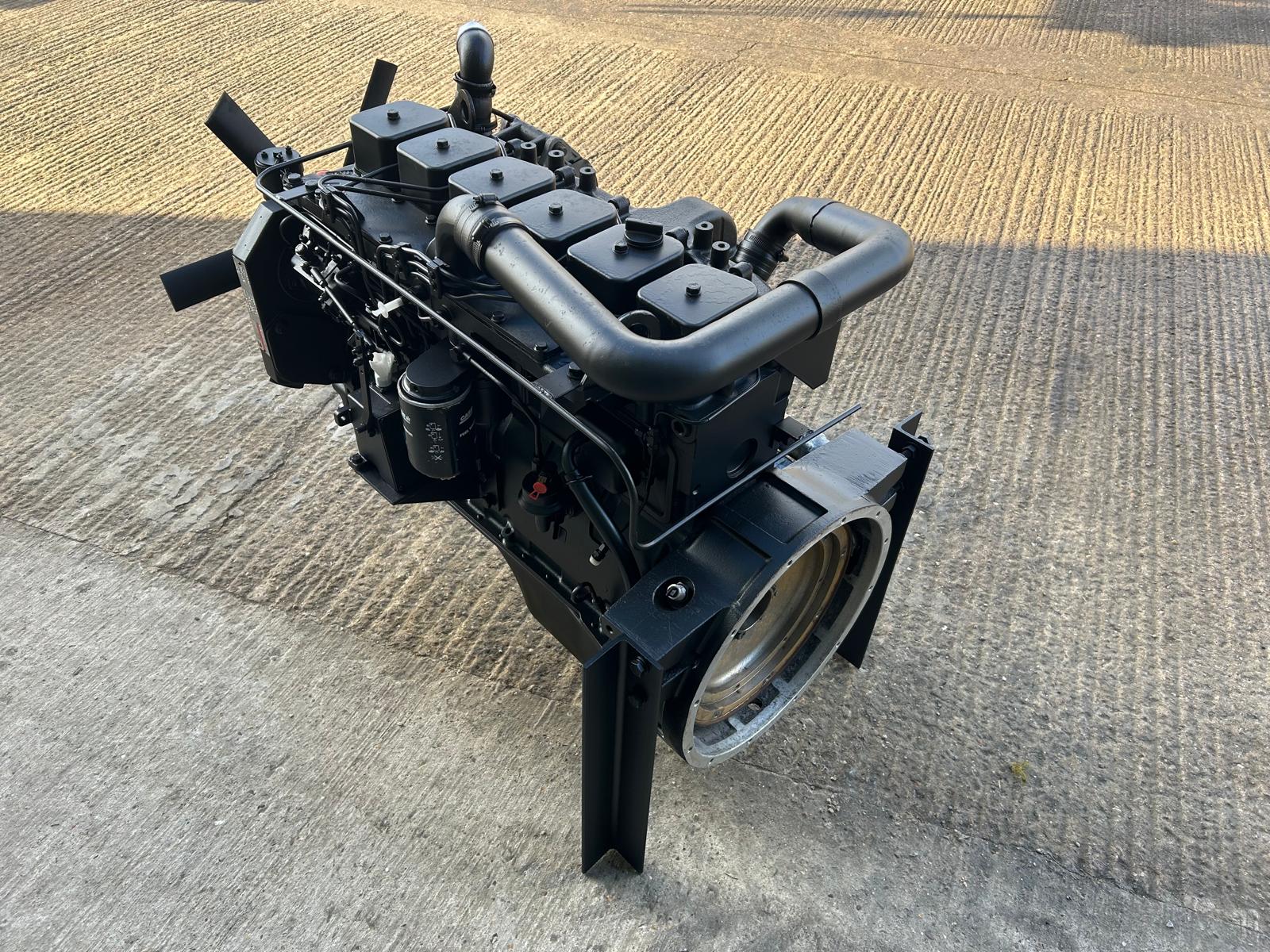 Cummins 6BT5.9 Turbo Diesel : 6 Cylinder Engine Take Out - Gallery image 4