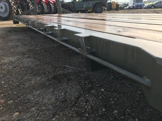 DROPS 20 Foot ISO Twist Lock: Flat Rack - Gallery image 14
