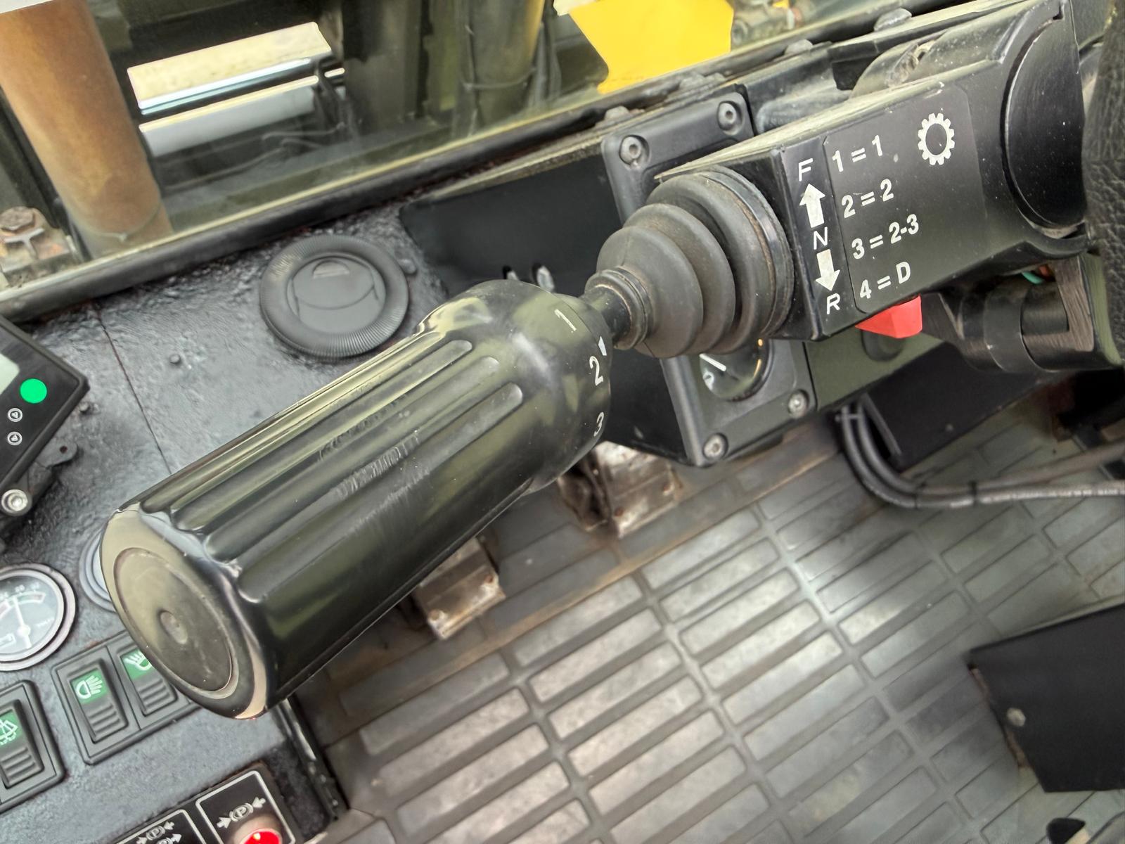 Hyster H16 XM Forklift - Gallery image 23