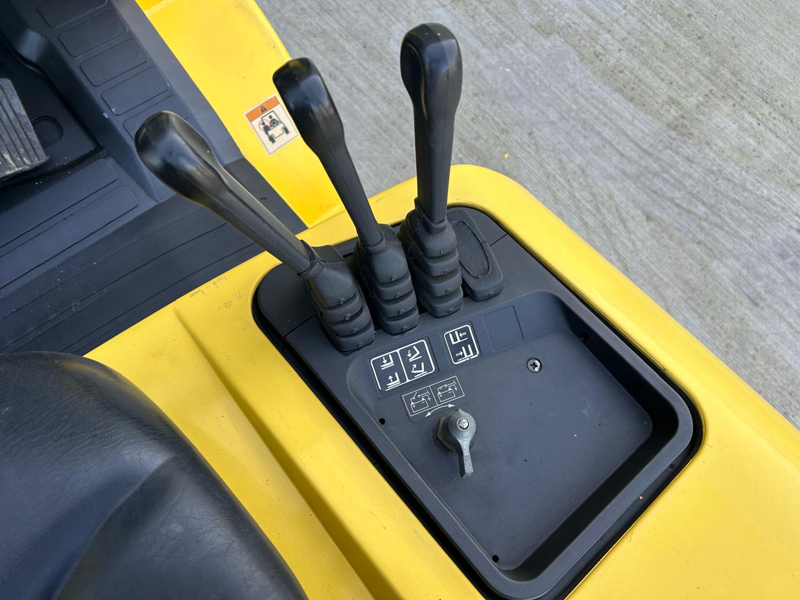 Hyster H2.5XM Diesel Forklift Truck - Gallery image 18