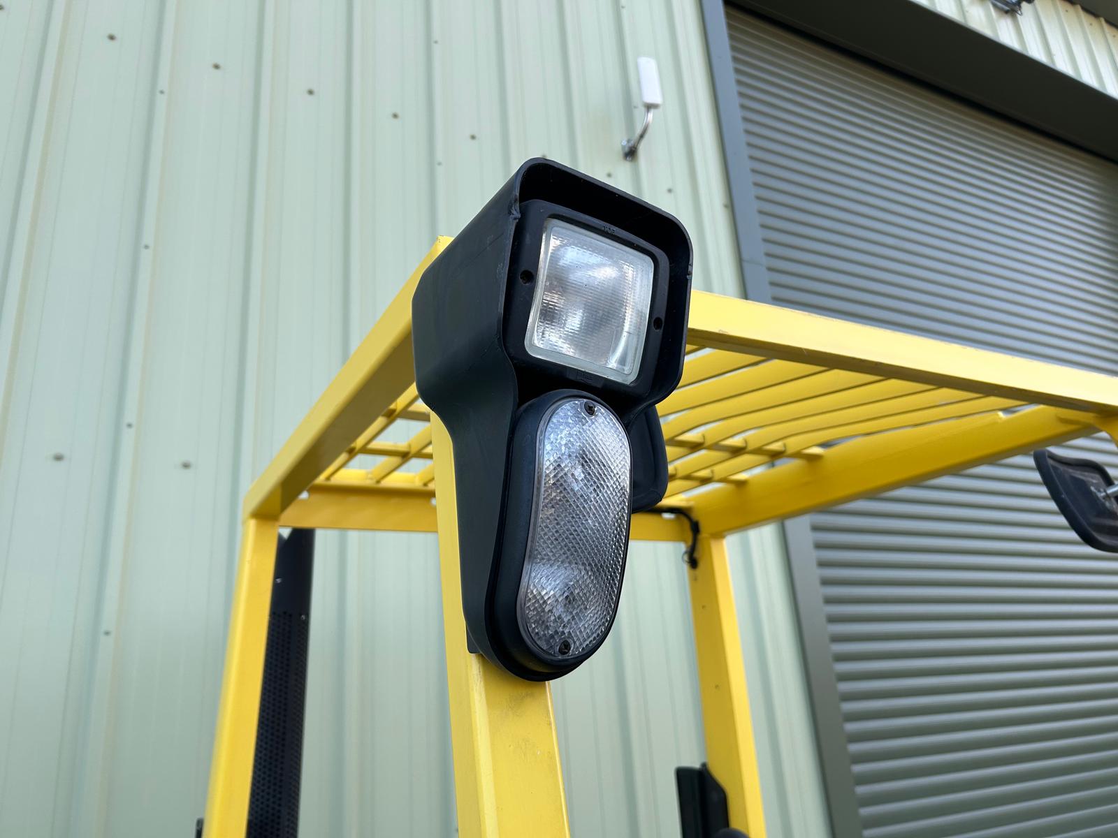 Hyster H2.5XM Diesel Forklift Truck - Gallery image 20
