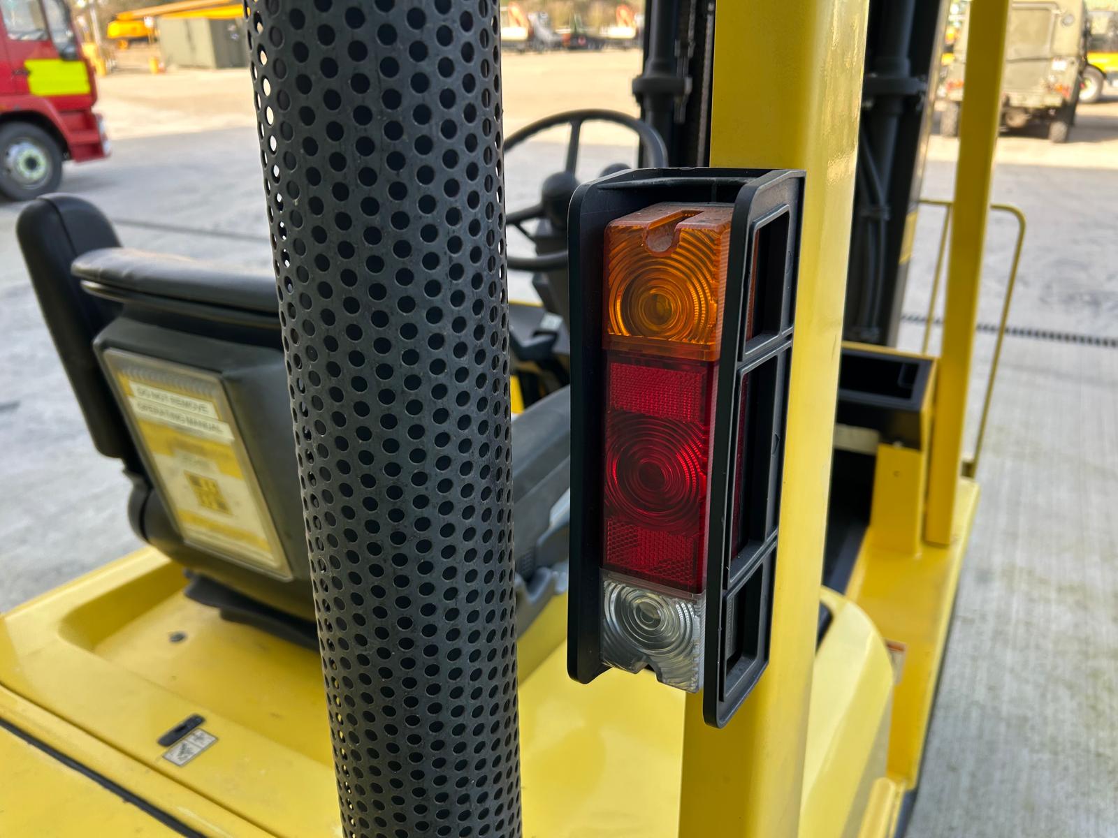 Hyster H2.5XM Diesel Forklift Truck - Gallery image 21