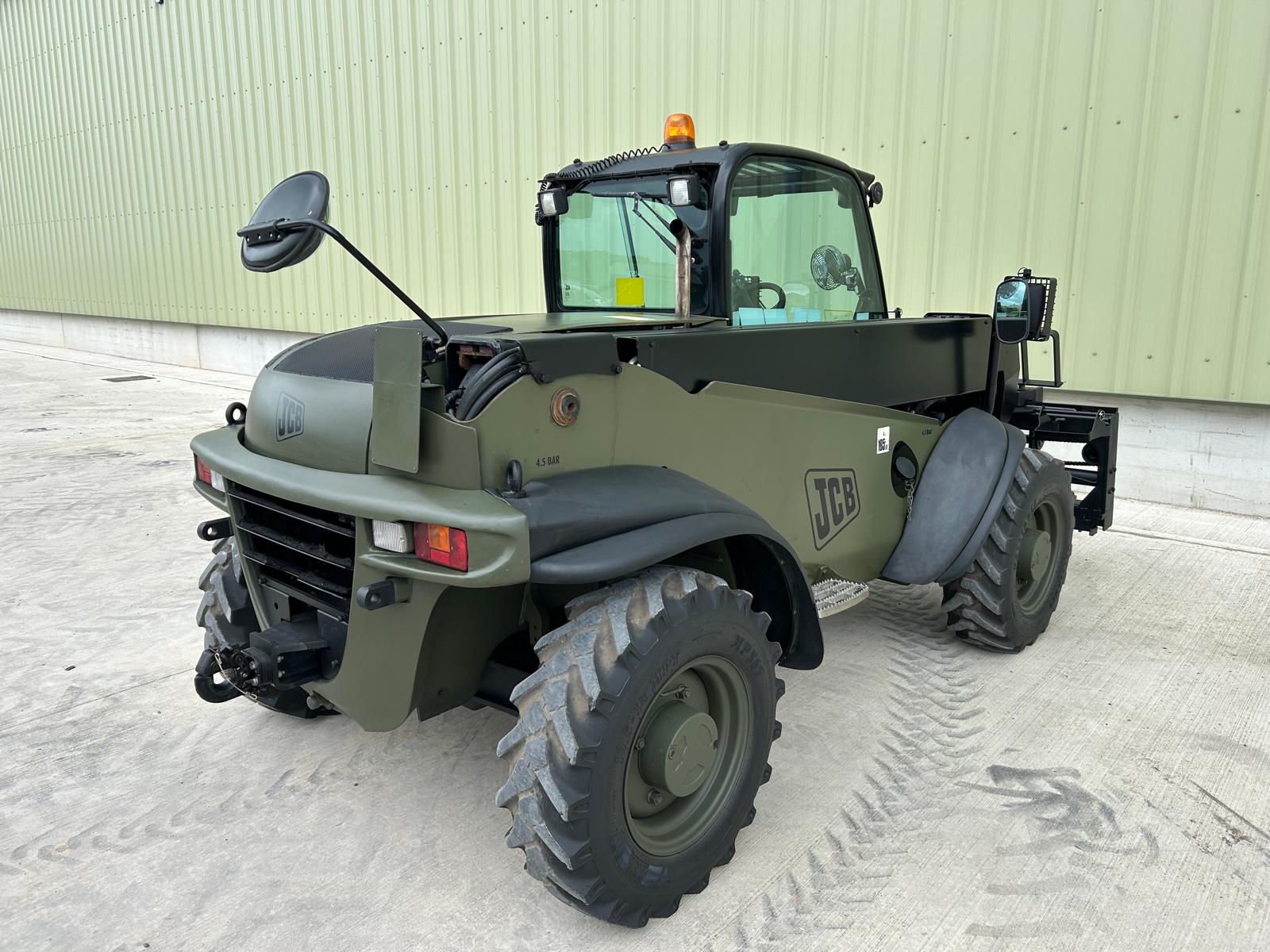 JCB 524-50 Telehandler - Gallery image 11