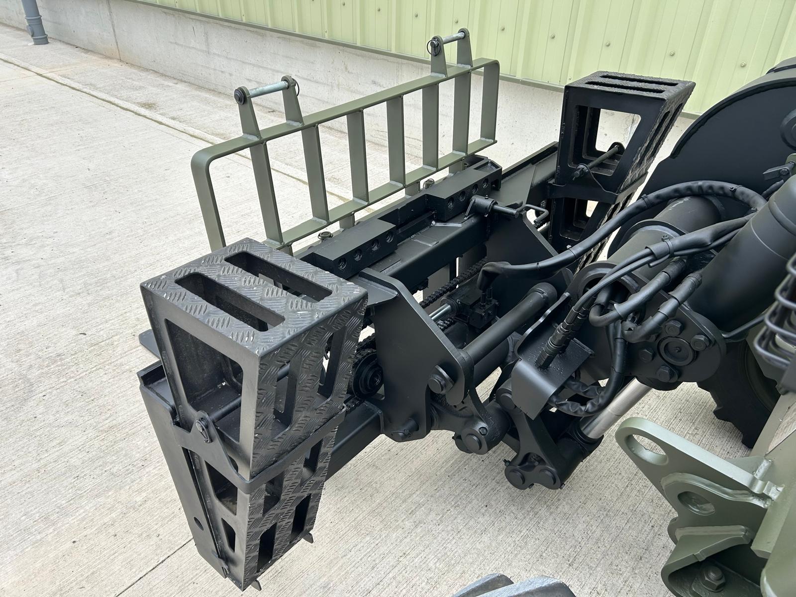 JCB 524-50 Telehandler - Gallery image 17