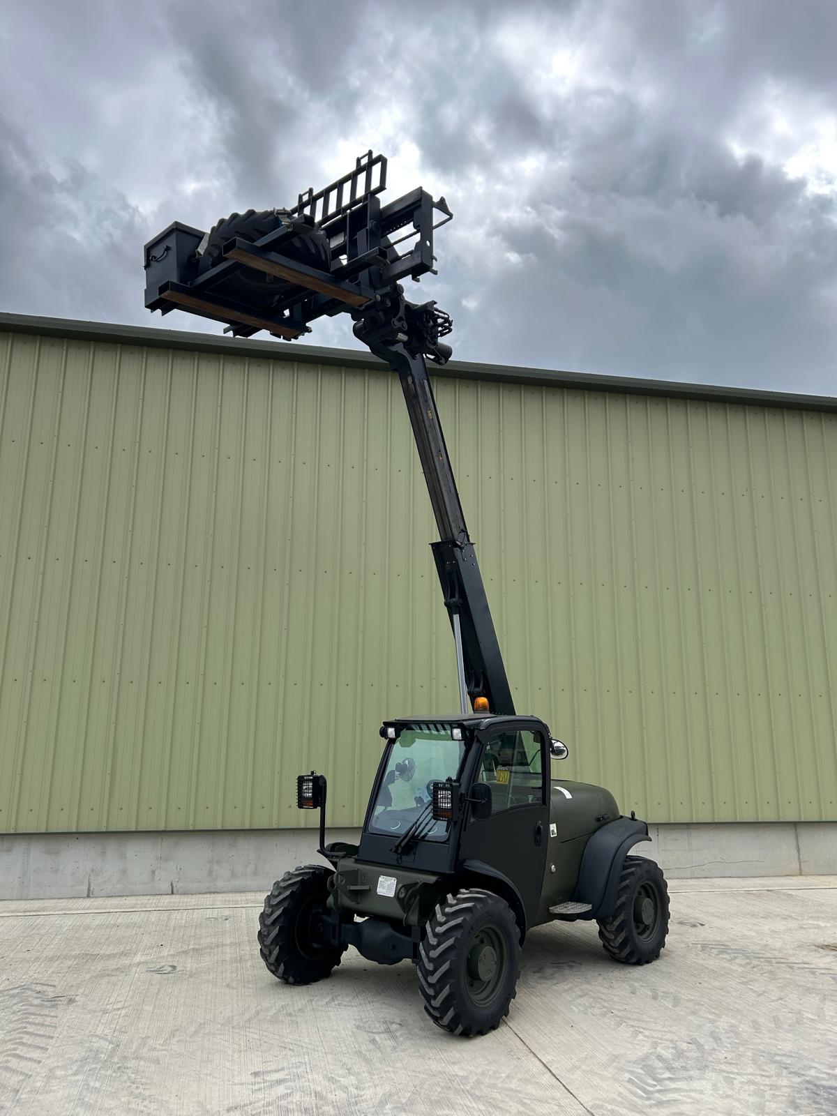 JCB 524-50 Telehandler - Gallery image 3