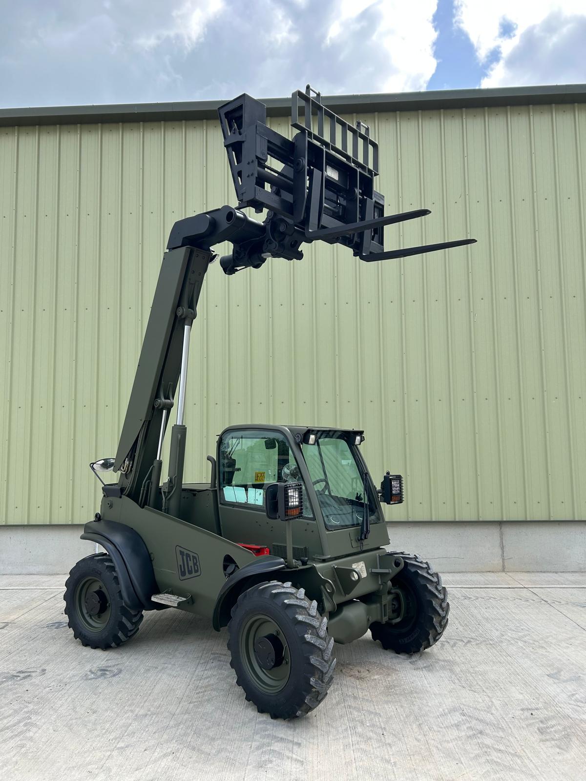 JCB 524-50 Telehandler - Gallery image 8