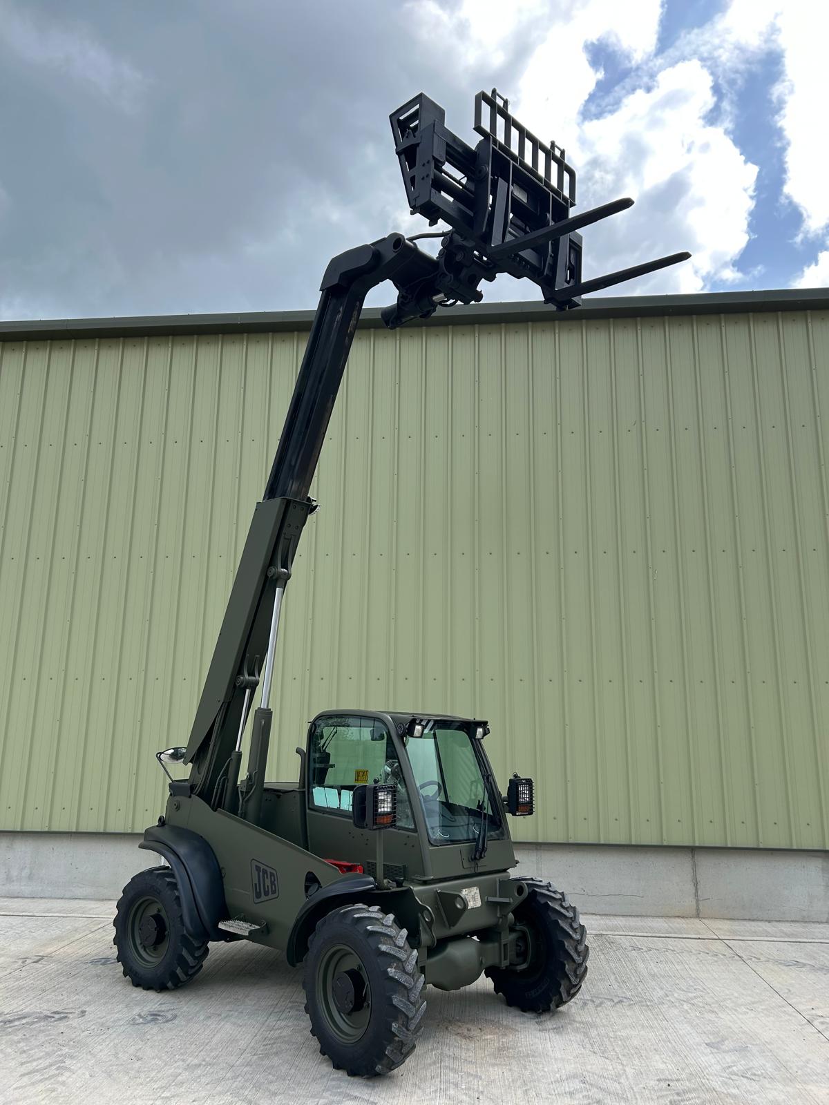 JCB 524-50 Telehandler - Gallery image 9