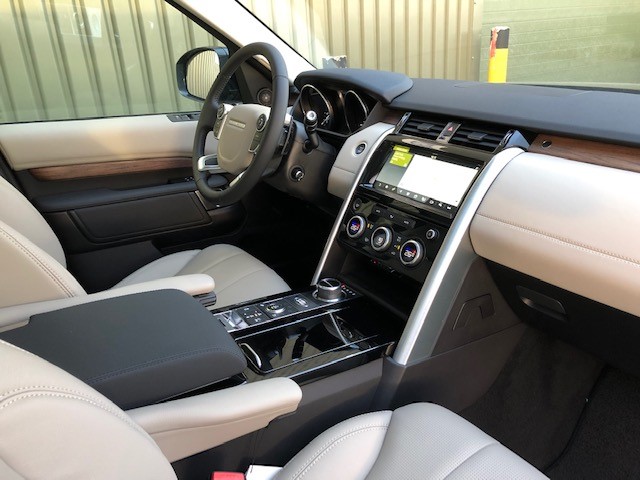 Land Rover: Discovery 5 TDV6 HSE LHD - Gallery image 11