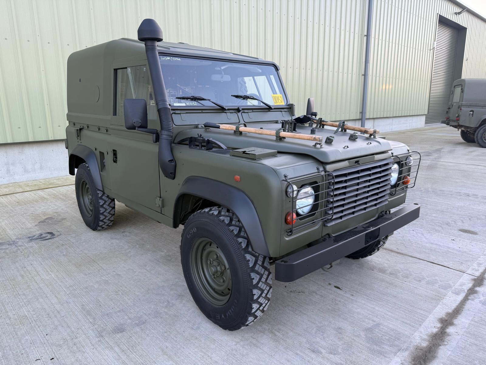 Land Rover TUL Wolf 90 2.5lt 300Tdi Hard Top LHD - Gallery image 1