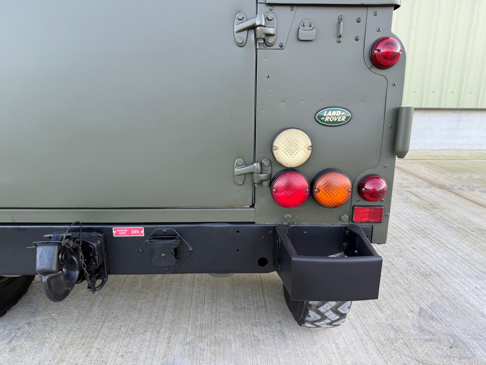 Land Rover TUL Wolf 90 2.5lt 300Tdi Hard Top LHD - Gallery image 12