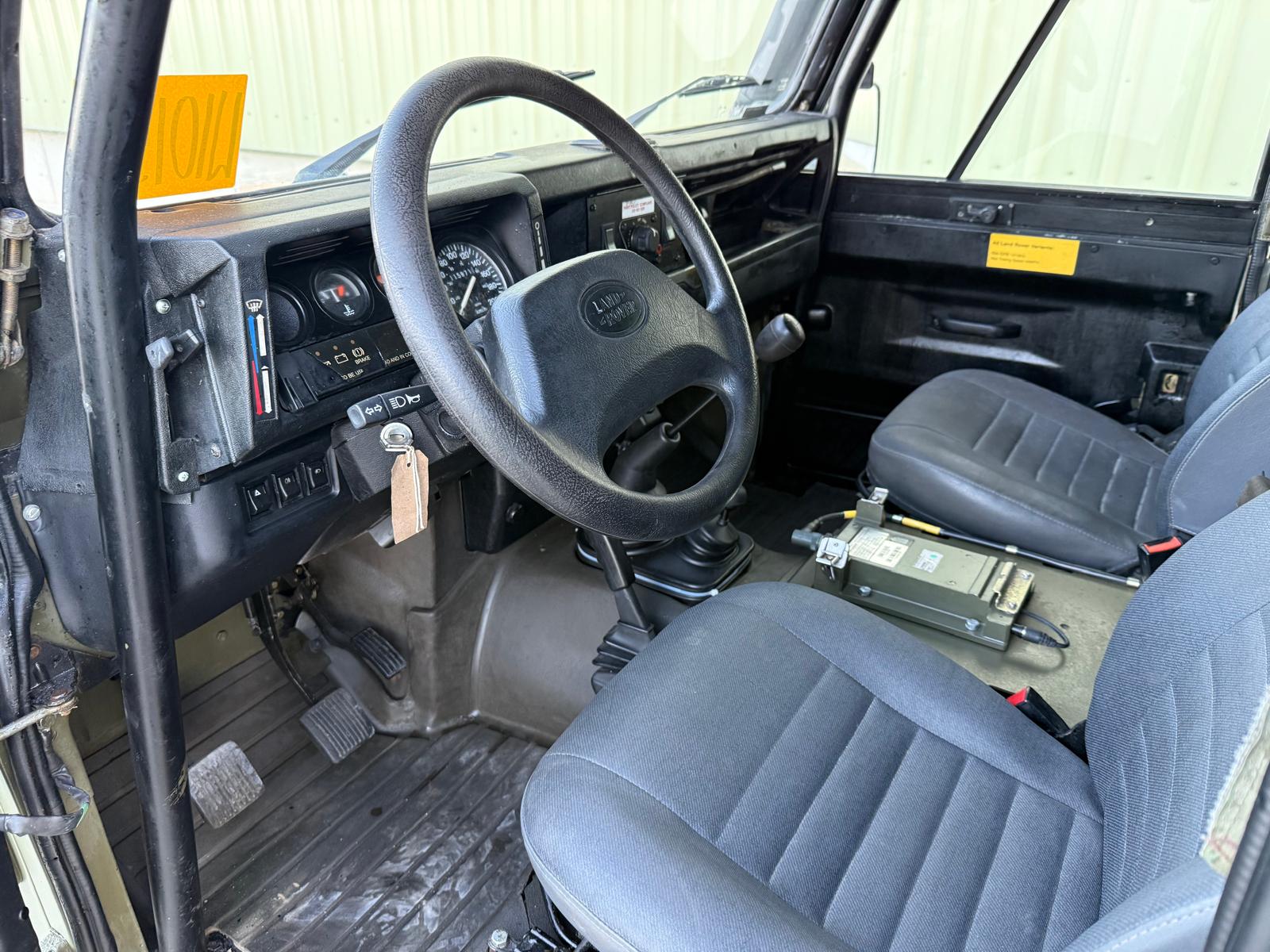 Land Rover TUL Wolf 90 2.5lt 300Tdi Hard Top LHD - Gallery image 15