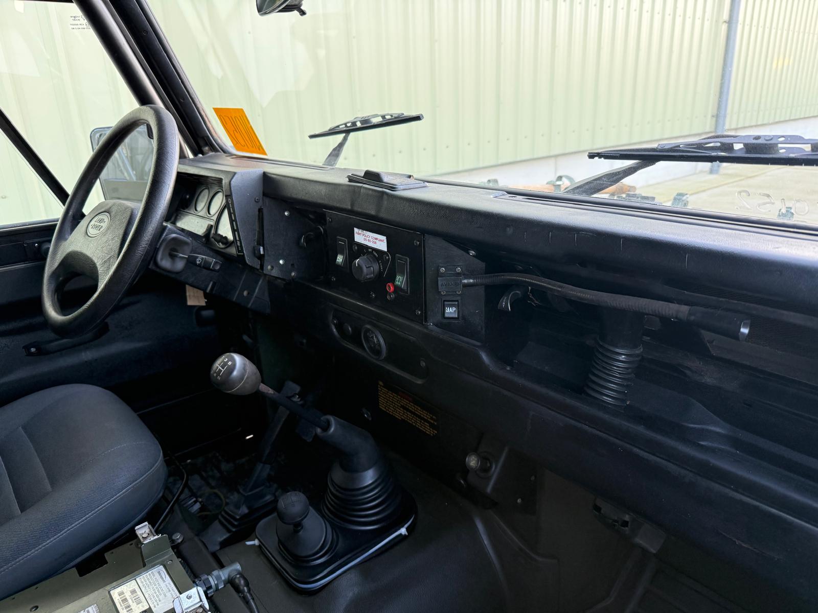 Land Rover TUL Wolf 90 2.5lt 300Tdi Hard Top LHD - Gallery image 17