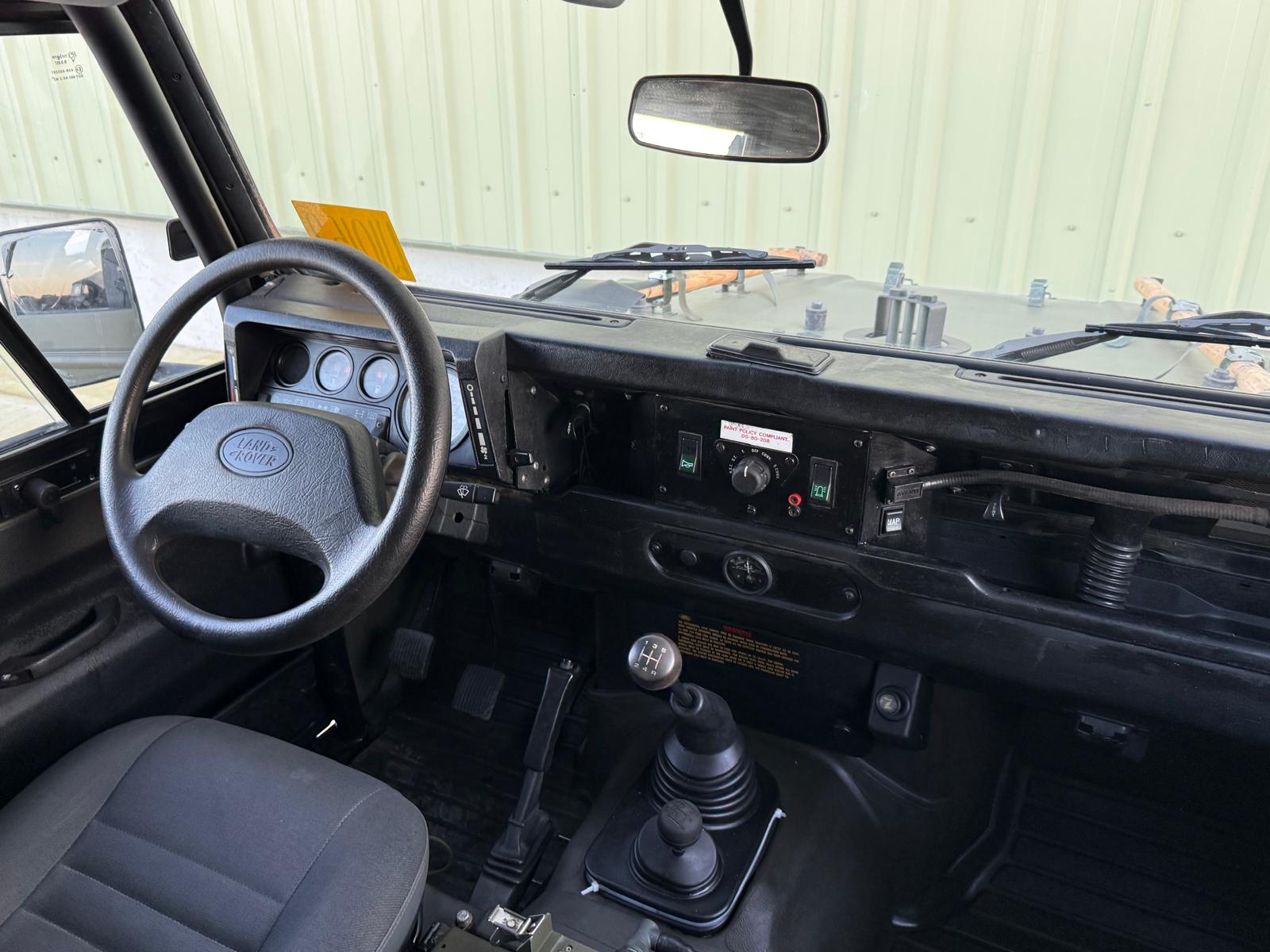 Land Rover TUL Wolf 90 2.5lt 300Tdi Hard Top LHD - Gallery image 19