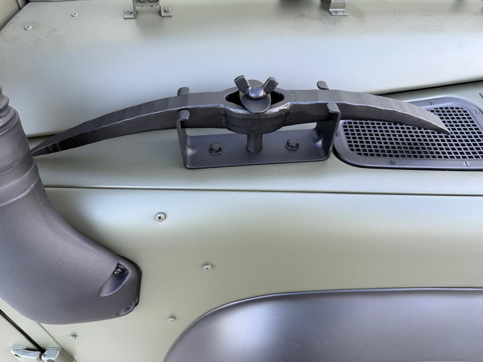 Land Rover TUL Wolf 90 2.5lt 300Tdi Hard Top LHD - Gallery image 35