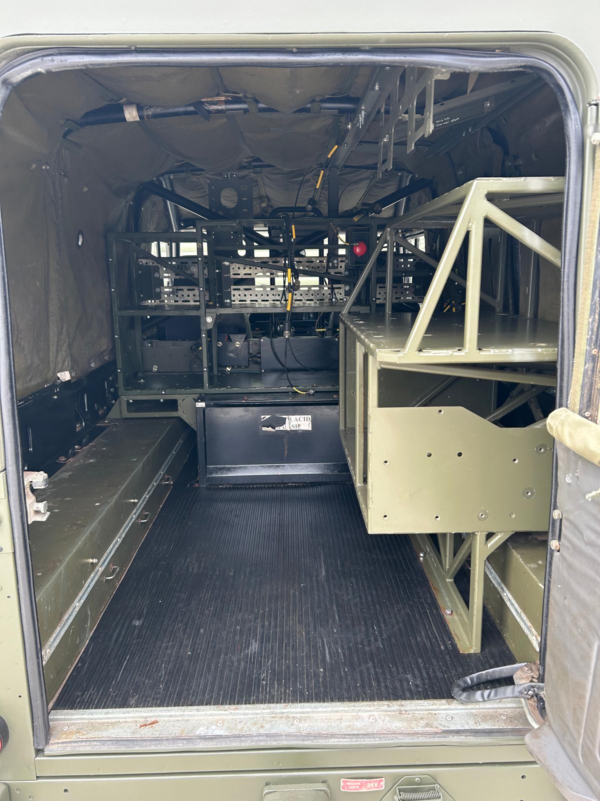 Land Rover TUM Wolf 110 Hard Top LHD - Gallery image 10