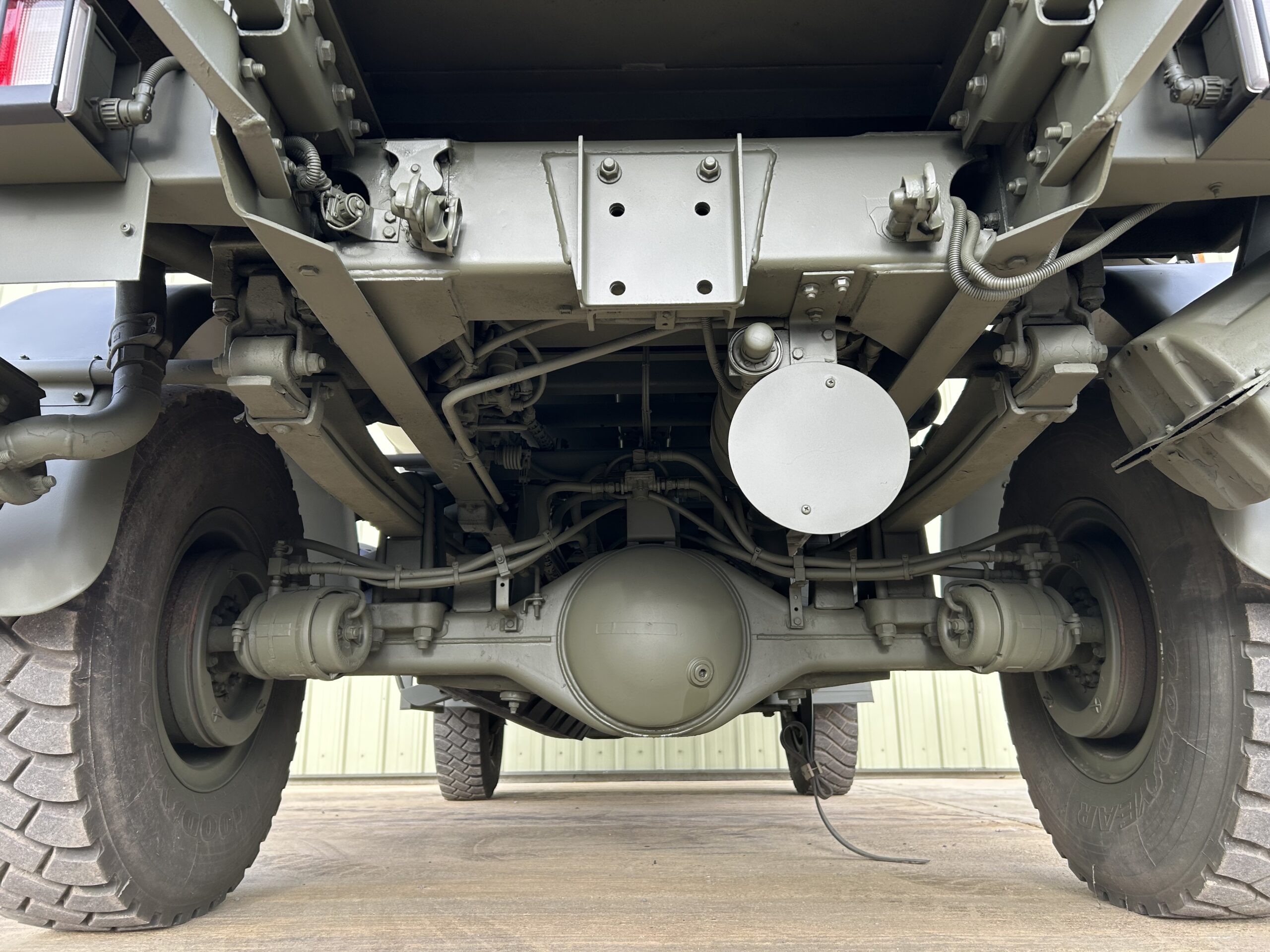 Leyland DAF 4×4 5000 litre tanker/refueller, right hand drive (RHD) - Gallery image 29