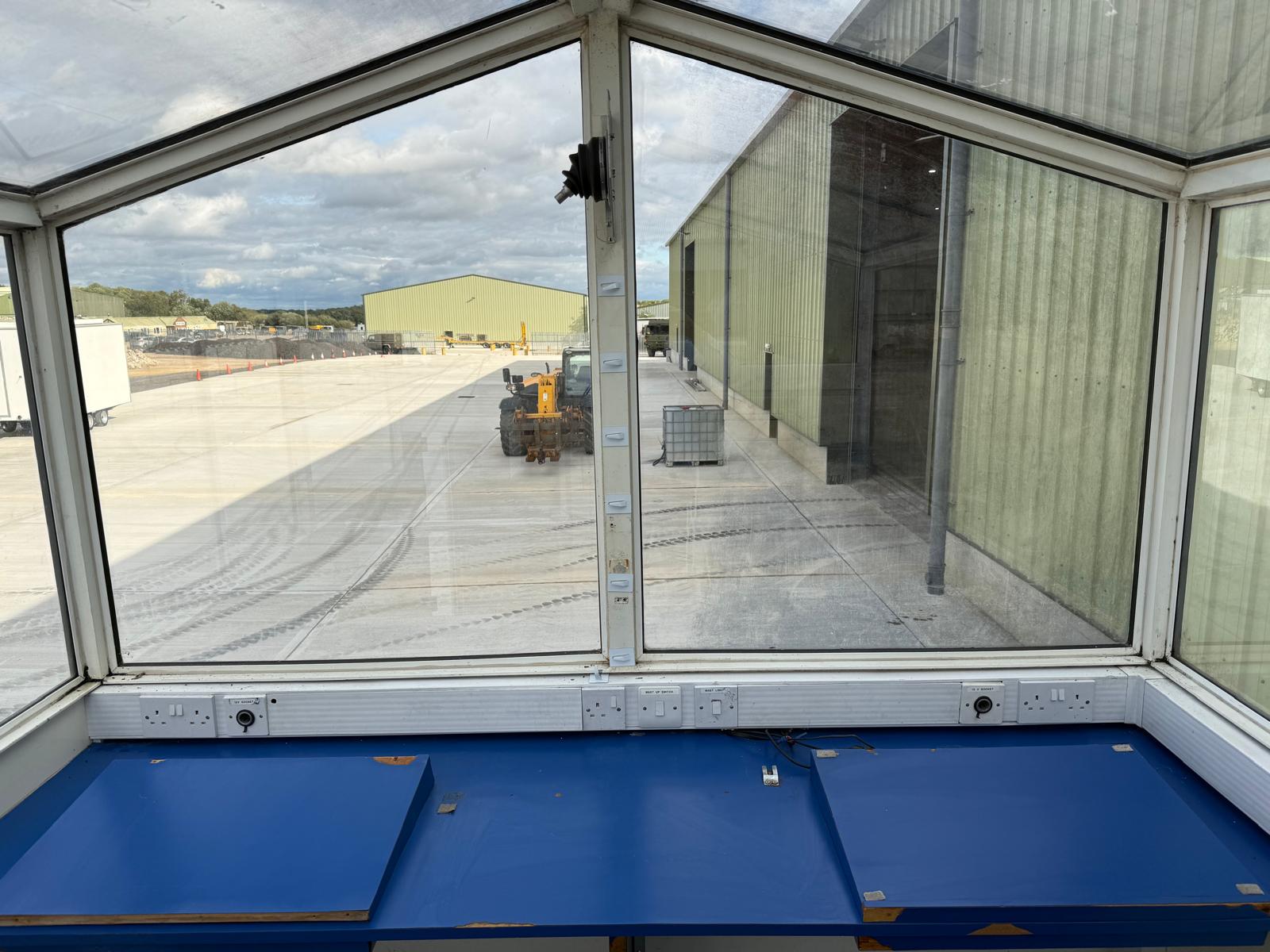Lynton Mobile Operations Trailer - Gallery image 24
