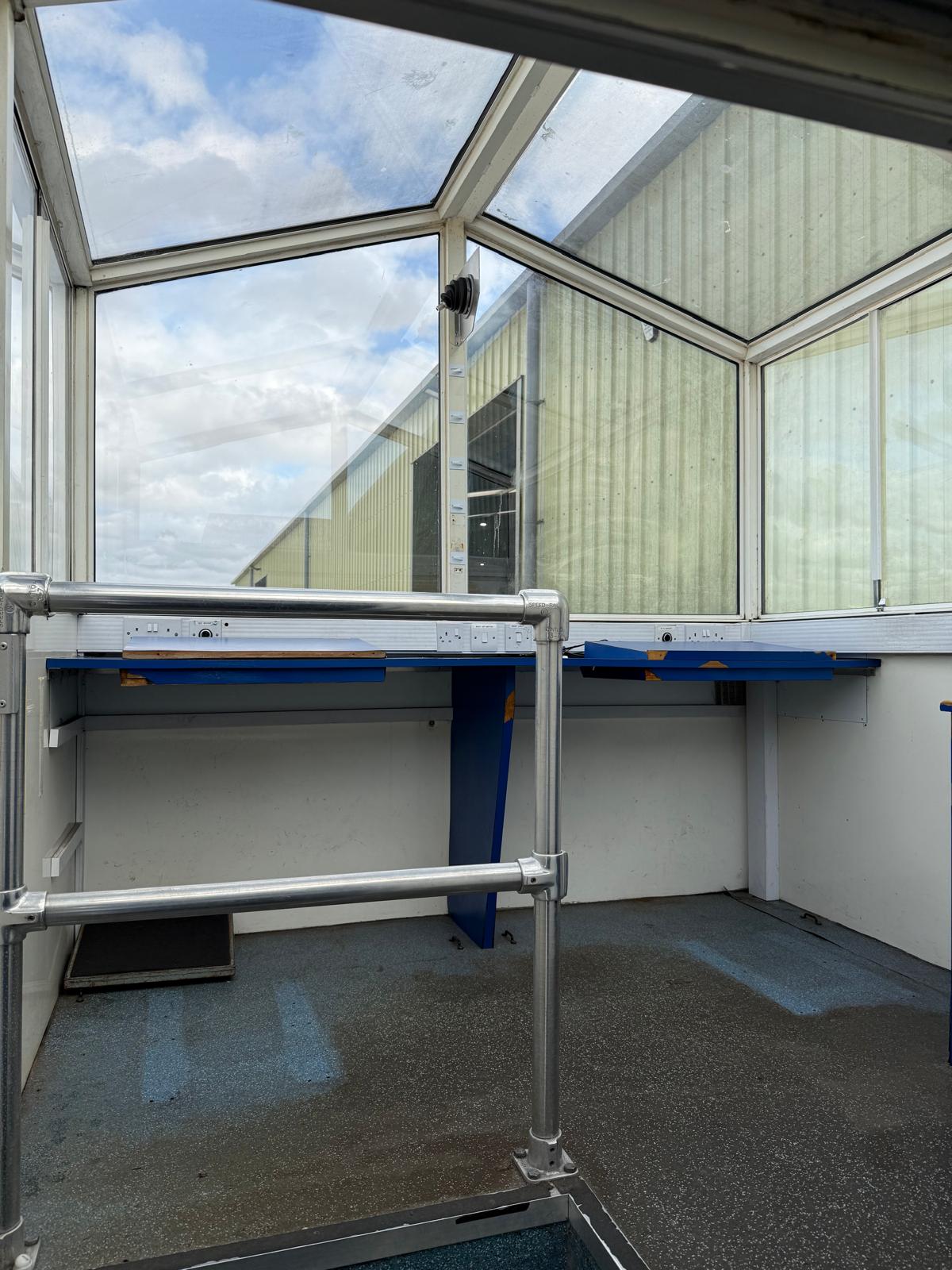 Lynton Mobile Operations Trailer - Gallery image 26