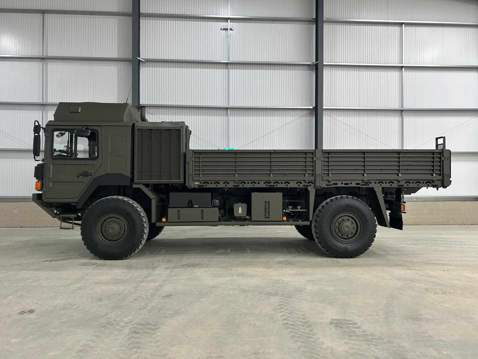 MAN HX60 : 4x4 Flatbed truck - Gallery image 4