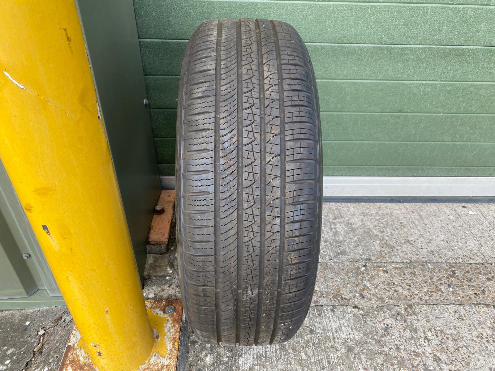 Pirelli 255/60R20 Scorpion c/w 5 Spoke Alloy - Gallery image 5