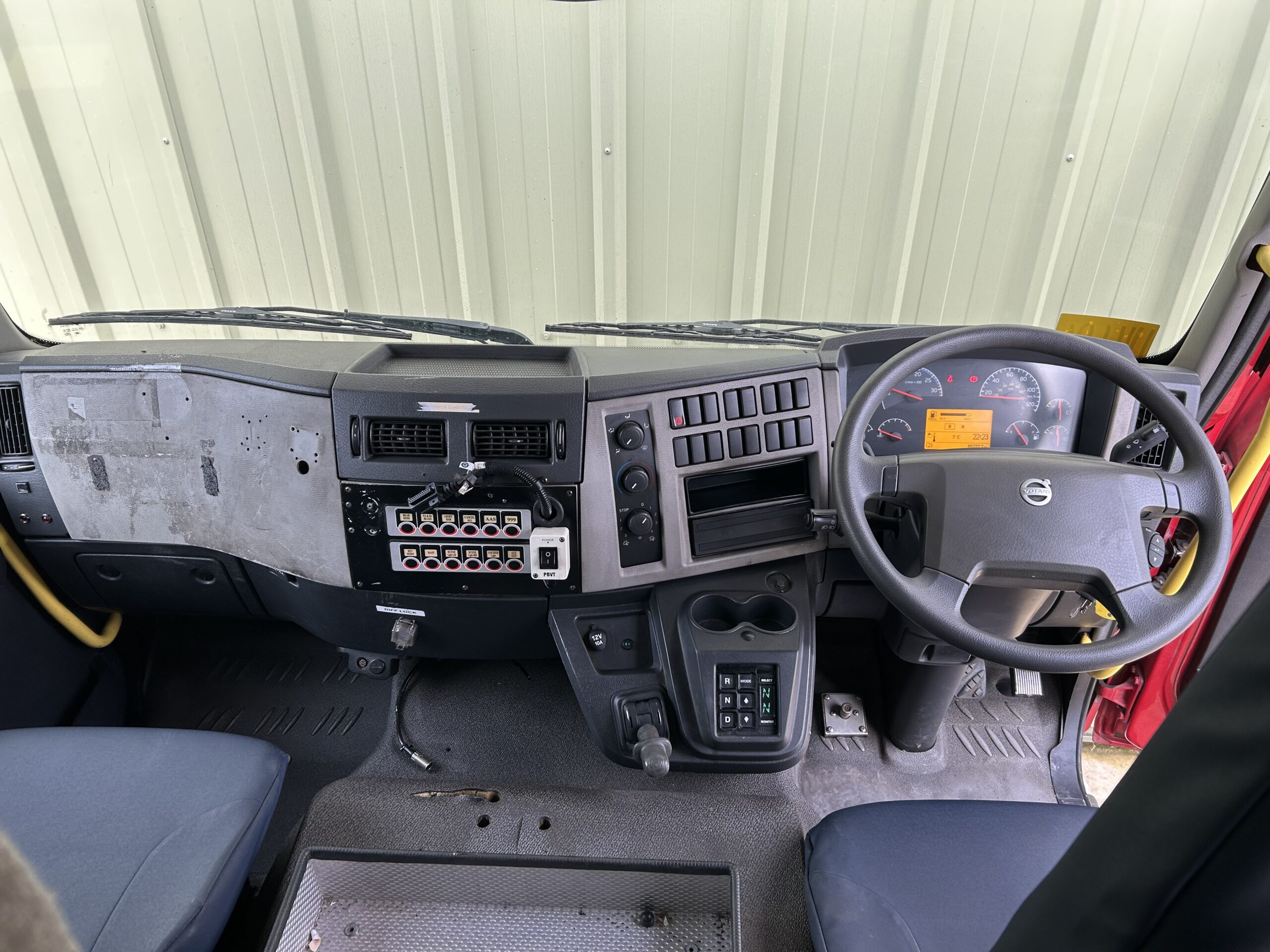 Volvo FLL15 280: CAFS Fire Appliance - Gallery image 18