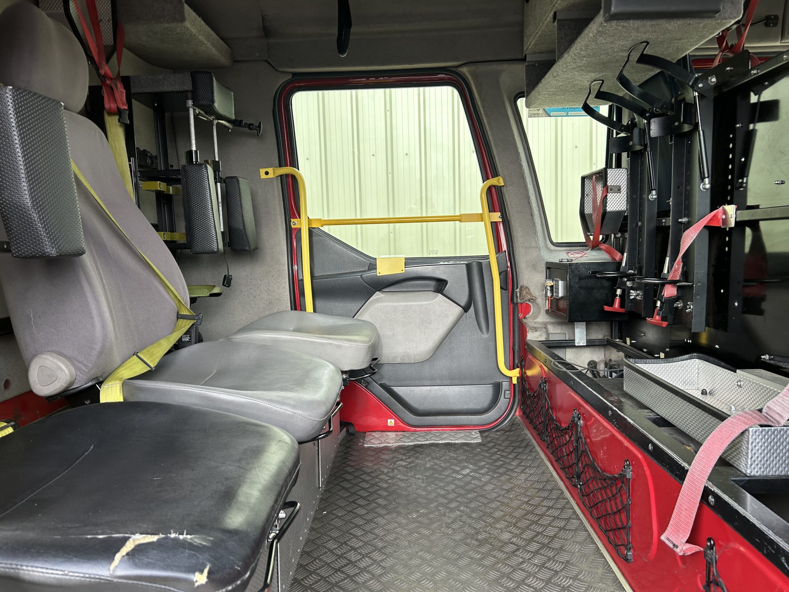 Volvo FLL15 280: CAFS Fire Appliance - Gallery image 23