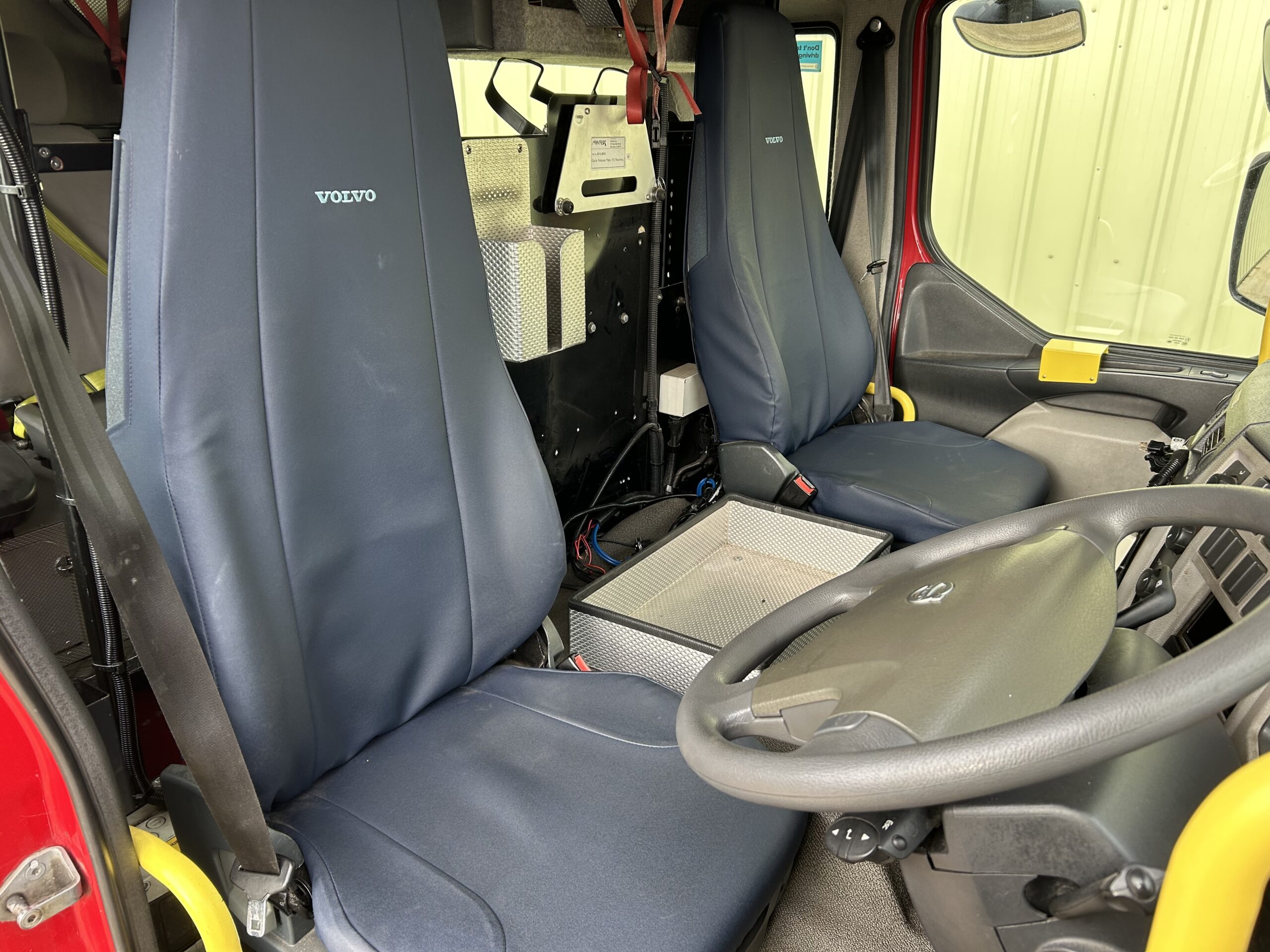 Volvo FLL15 280: CAFS Fire Appliance - Gallery image 22