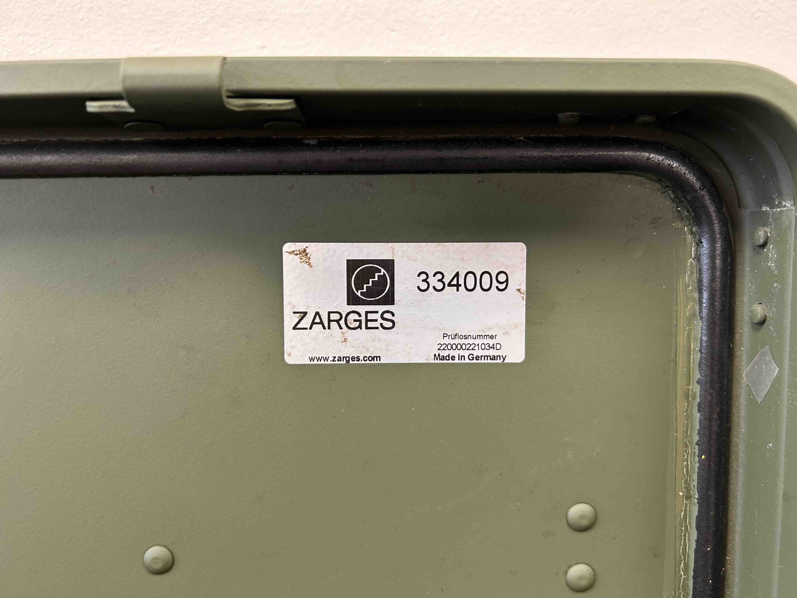 Zarges Y Container: Model 334009 - Gallery image 10
